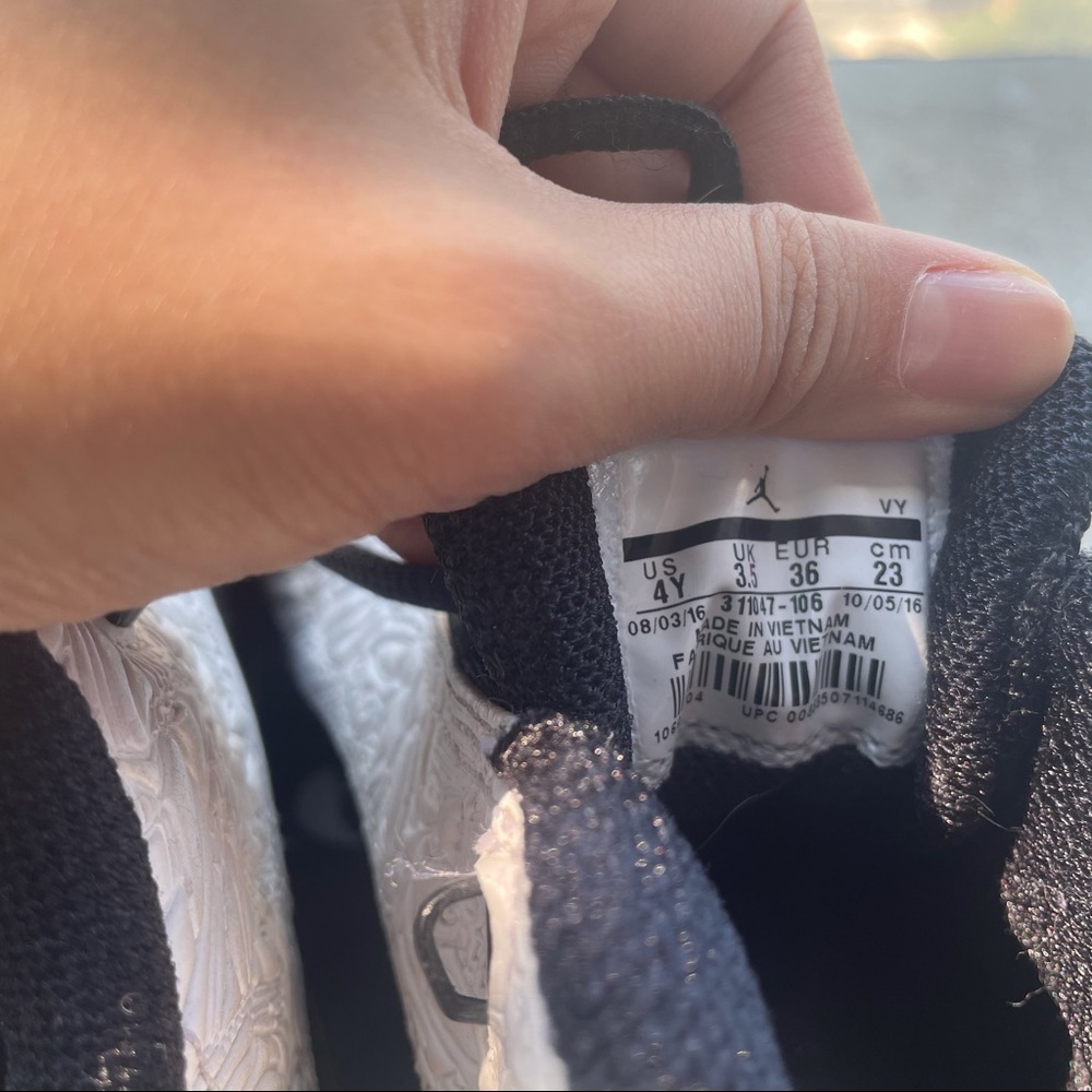 Air Jordan - Picture 5 of 5